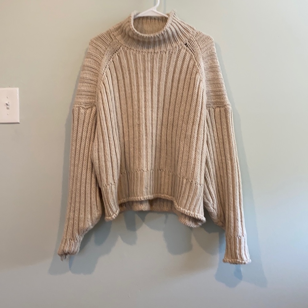 H&M ribbed knit turtle neck